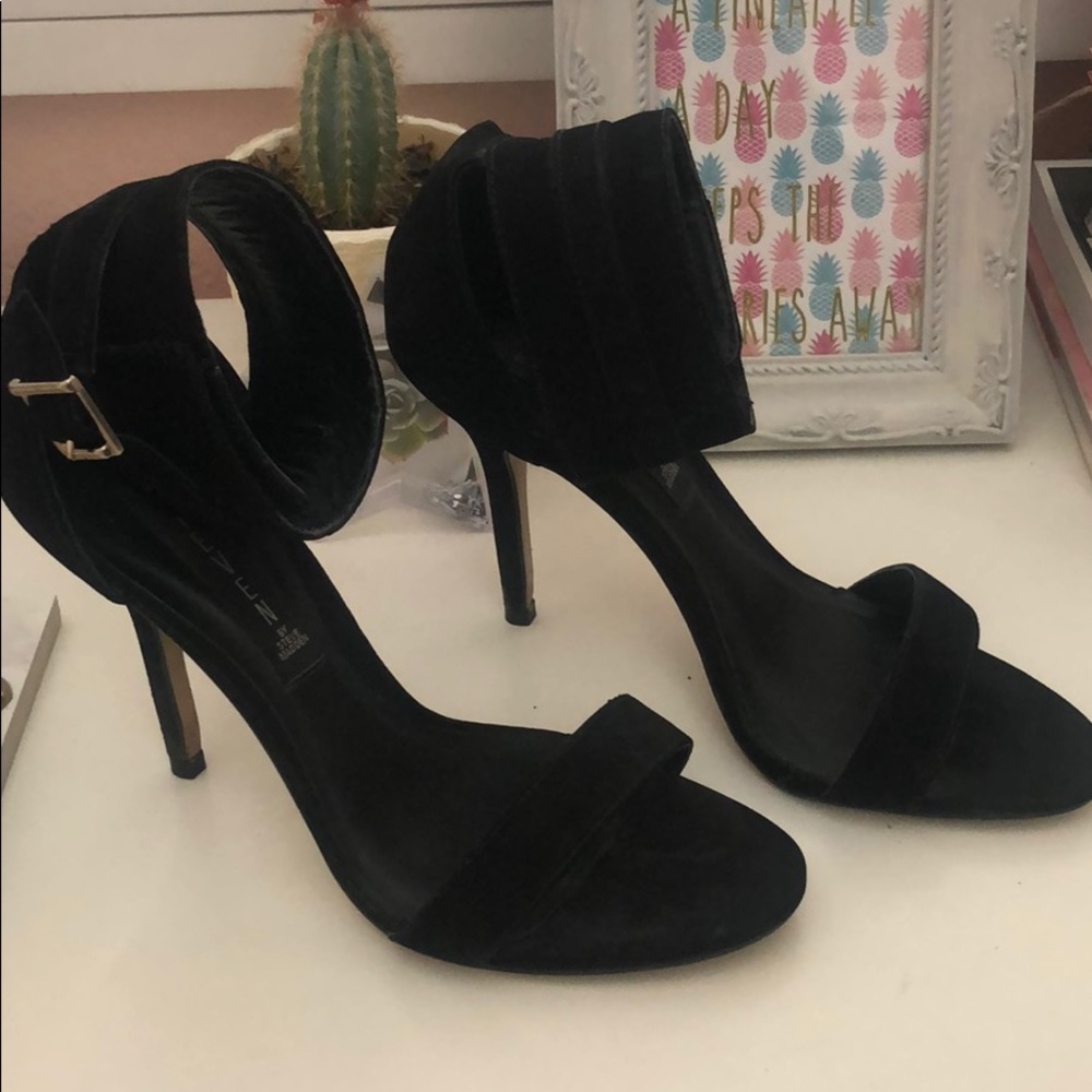 Steven by Steve Madden Mauryce Heels